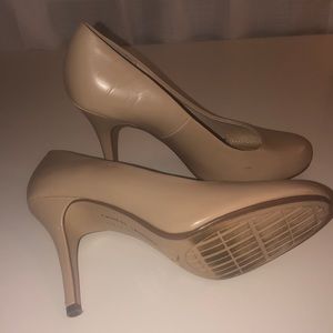 Chinese laundry nude heels